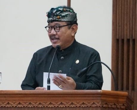 podiumnews.com-Cok Ace Minta Lembaga Penyiaran Lebih Perhatikan Konten Siaran 